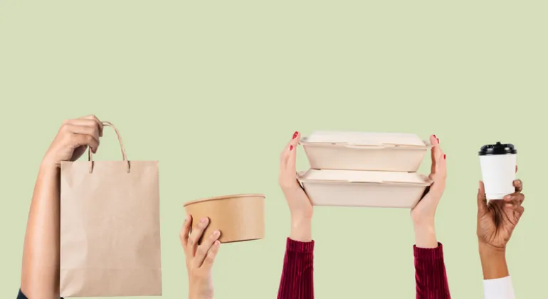 Desain dan fungsi Desain hard packaging harus menyeimbangkan estetika, fungsi, dan biaya. Pertimbangan utama: