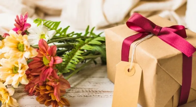 Jenis Packaging yang Populer di Akhir Tahun